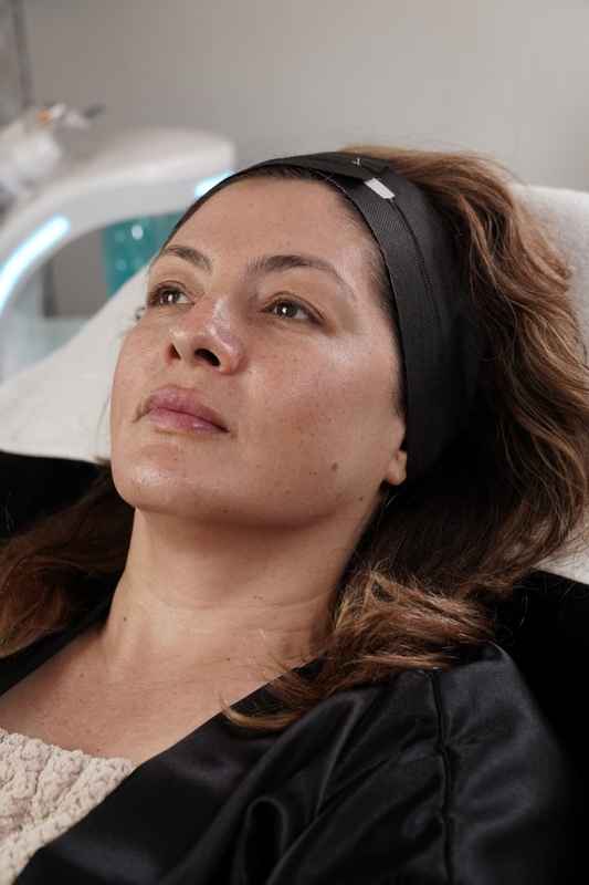 VIVANCE-Experiencia personalizada de lujo en salón de belleza en Polanco con asesoría de imagen.